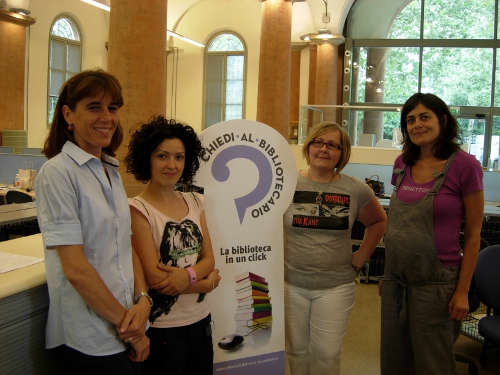 Totem promozione 2010/2011 (Biblioteca Reggio Emilia UniMoRE)